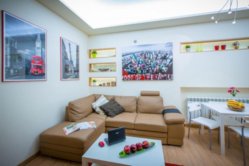 High Tech - Luxurious Apartment Sofia Buitenkant foto